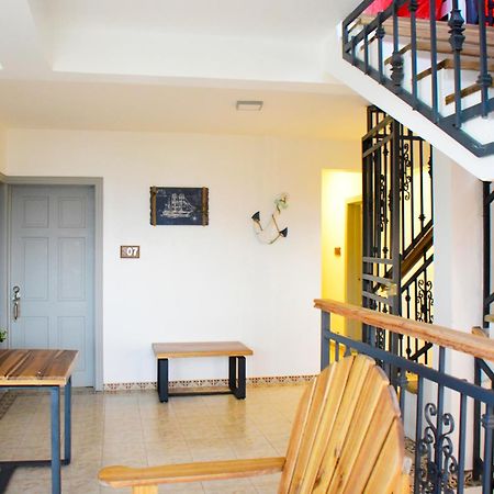 Hostal Marina Samana Zewnętrze zdjęcie