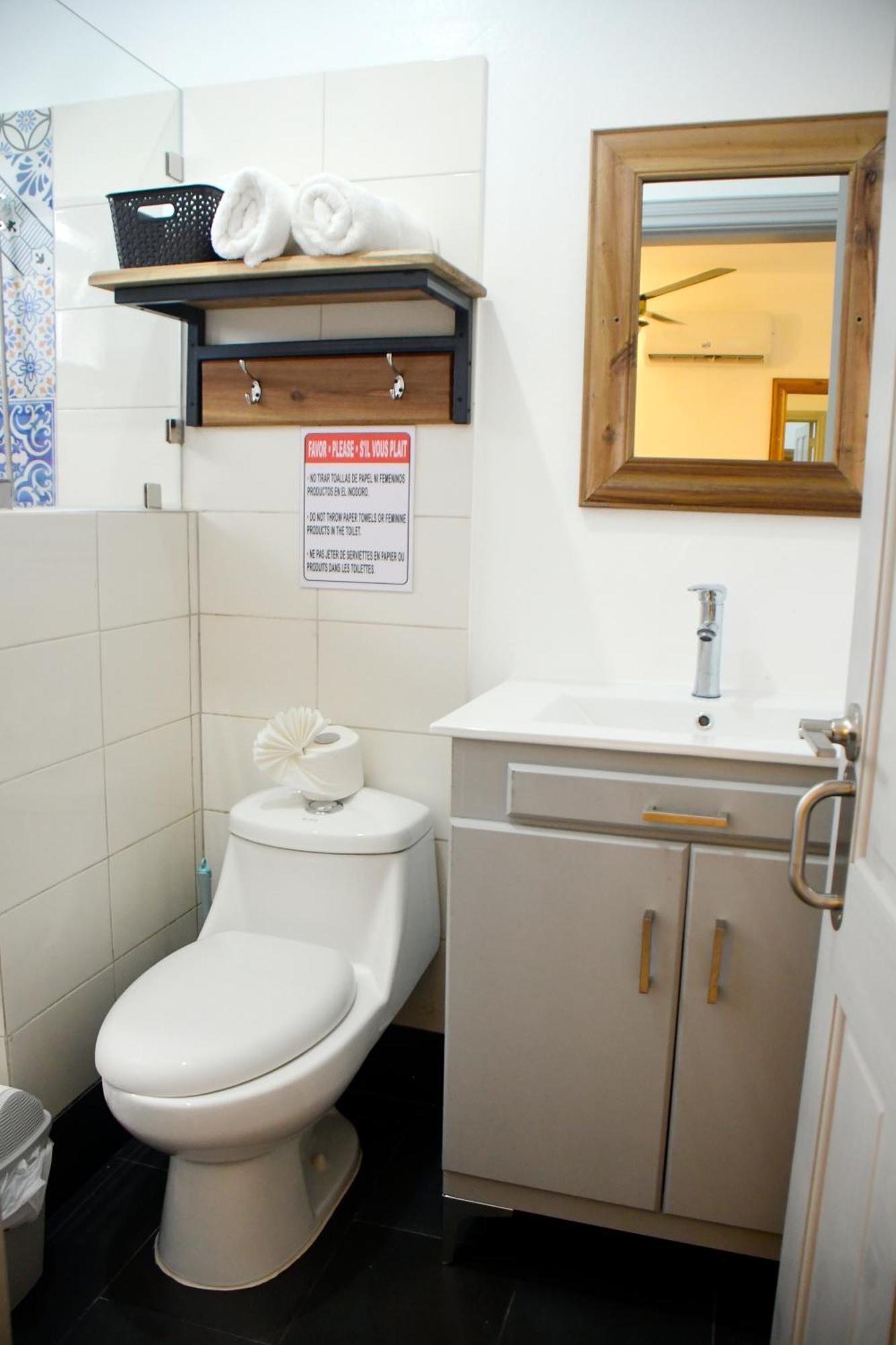 Hostal Marina Samana Zewnętrze zdjęcie